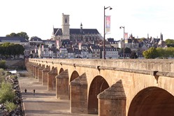 Nevers, Loirebrcke