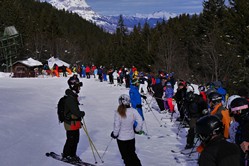 Côte 2000 - Lanchettes, Warteschlange (file d'attente)